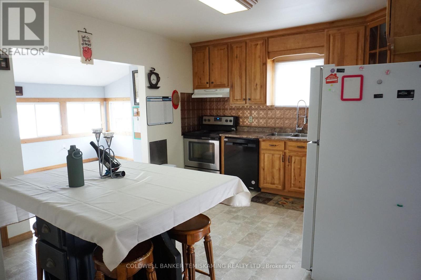 39 Third Street E, James, Ontario  P0J 1G0 - Photo 13 - T12149157
