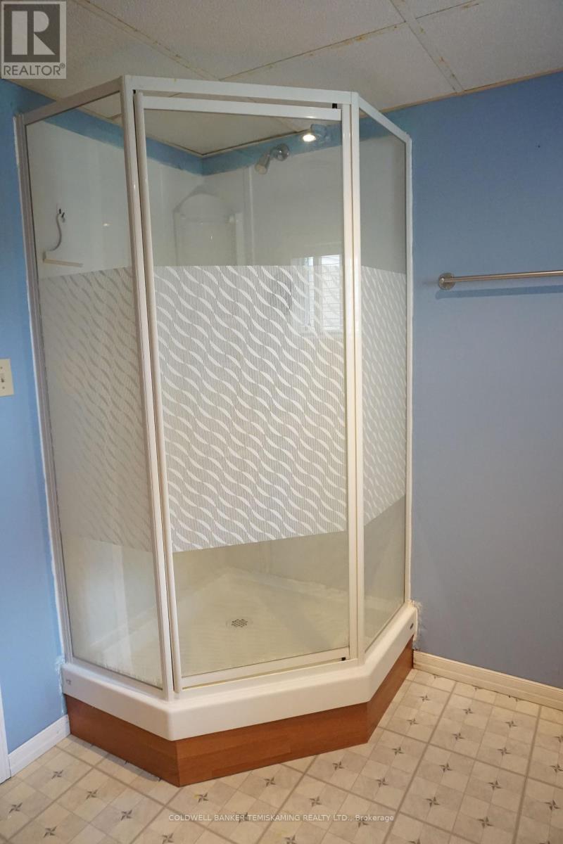 39 Third Street E, James, Ontario  P0J 1G0 - Photo 32 - T12149157