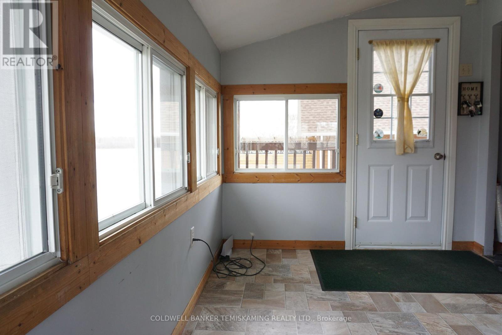 39 Third Street E, James, Ontario  P0J 1G0 - Photo 7 - T12149157