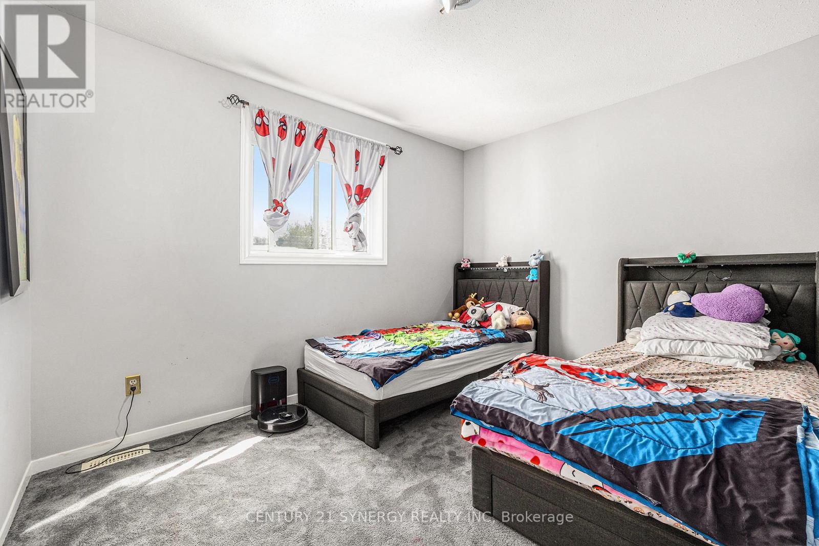 40 Keys Way, Ottawa, Ontario  K1G 4M5 - Photo 11 - X12149185