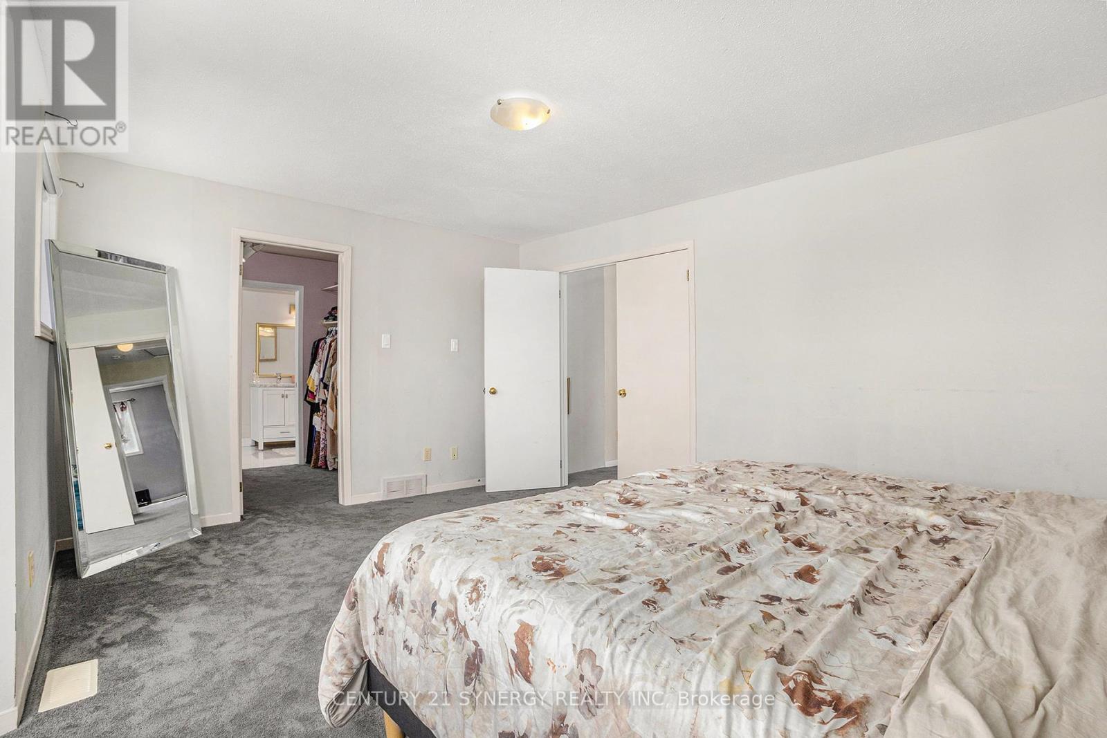 40 Keys Way, Ottawa, Ontario  K1G 4M5 - Photo 9 - X12149185