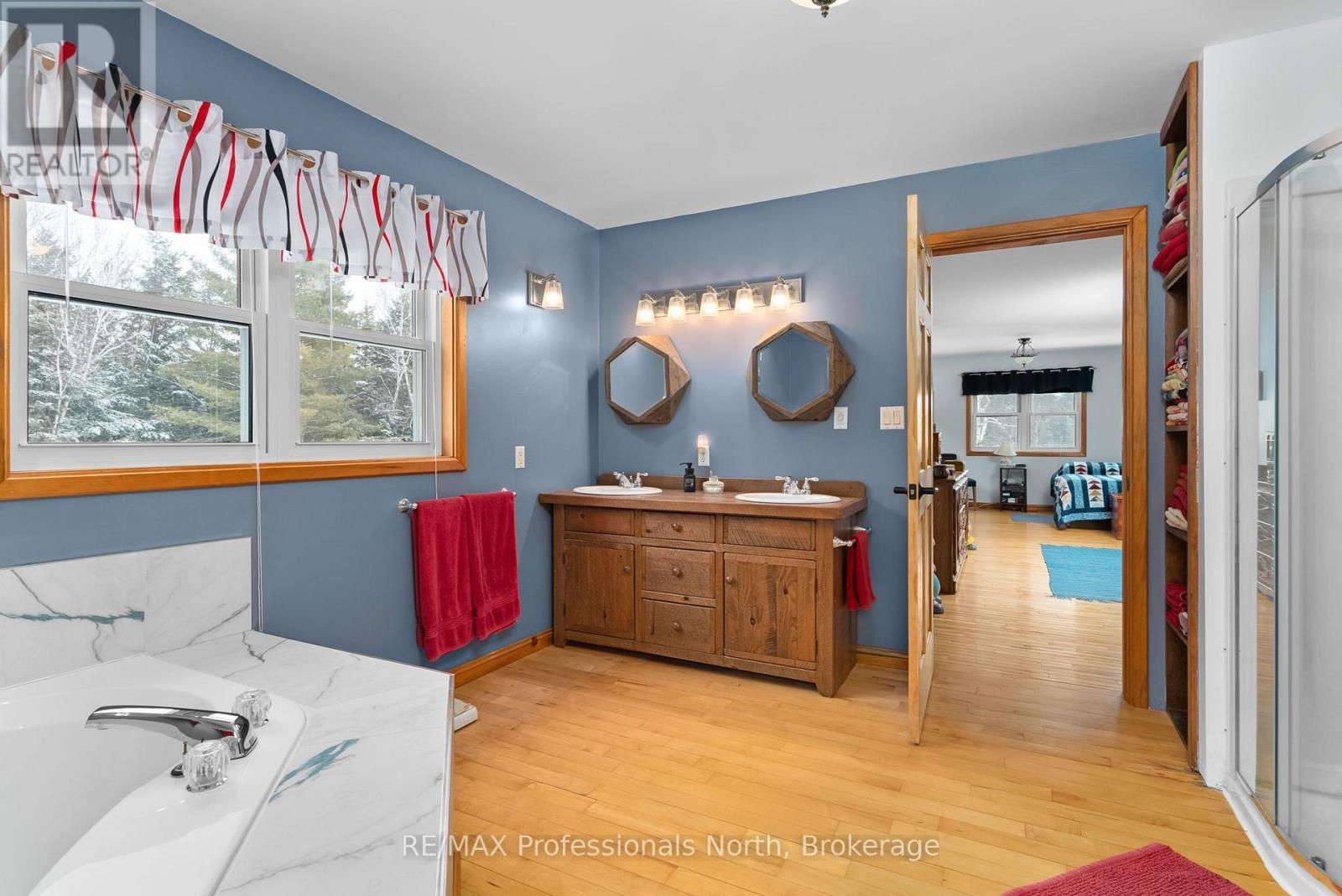 3 - 2901 Limberlost Road, Lake Of Bays, Ontario  P1H 2J6 - Photo 24 - X12076783