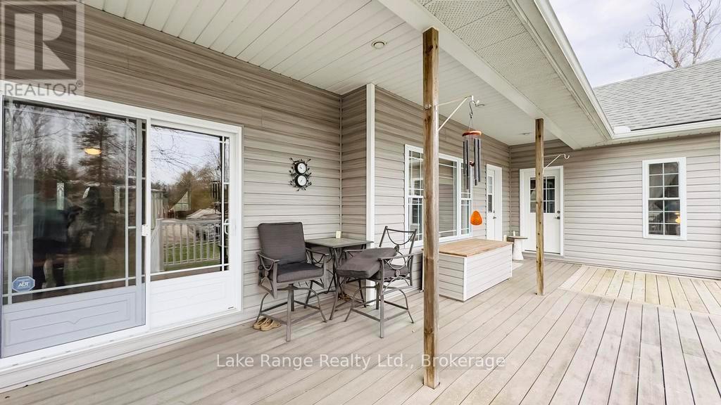 540 Attawandaron Road, Huron-Kinloss, Ontario  N2Z 2X3 - Photo 30 - X12116708
