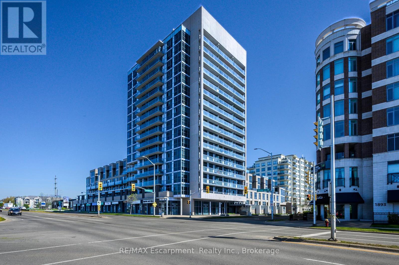 1606 - 1940 IRONSTONE DRIVE, Burlington, Ontario