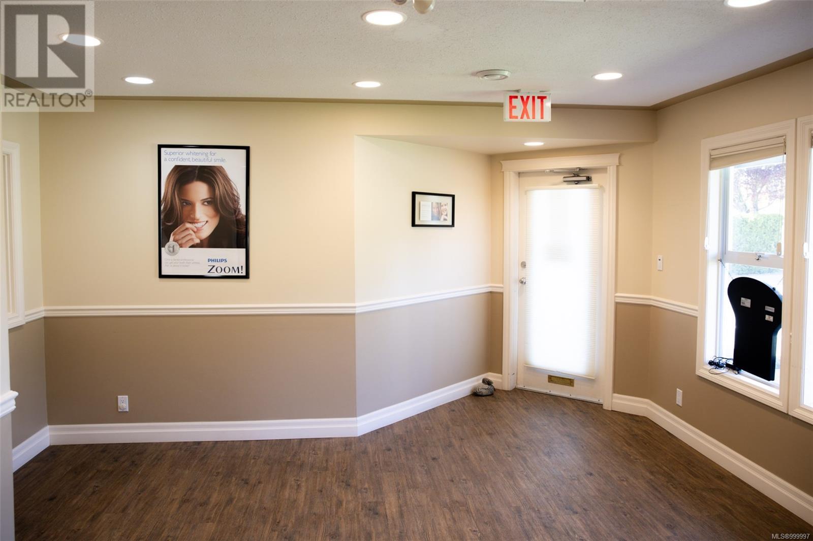 3767 Shenton Rd, Nanaimo, British Columbia  V9T 2H1 - Photo 9 - 999997