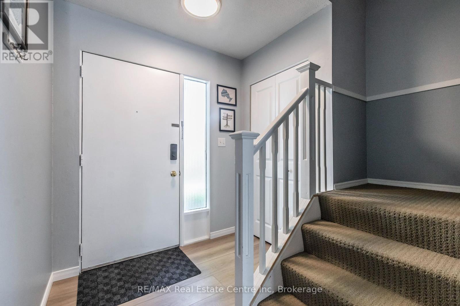 9 - 440 Pioneer Drive, Kitchener, Ontario  N2P 1H6 - Photo 5 - X12149152
