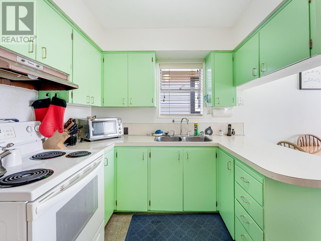 1066 E 63rd Avenue, Vancouver, British Columbia  V5X 2L1 - Photo 15 - R3002789