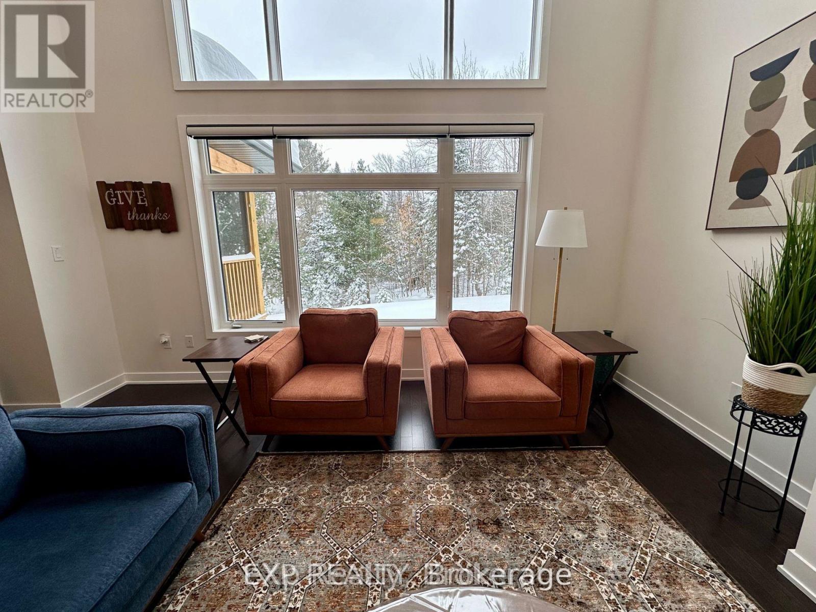 1017 Ridgeline Drive, Lake Of Bays (Franklin), Ontario  P1J 2J6 - Photo 8 - X12148797