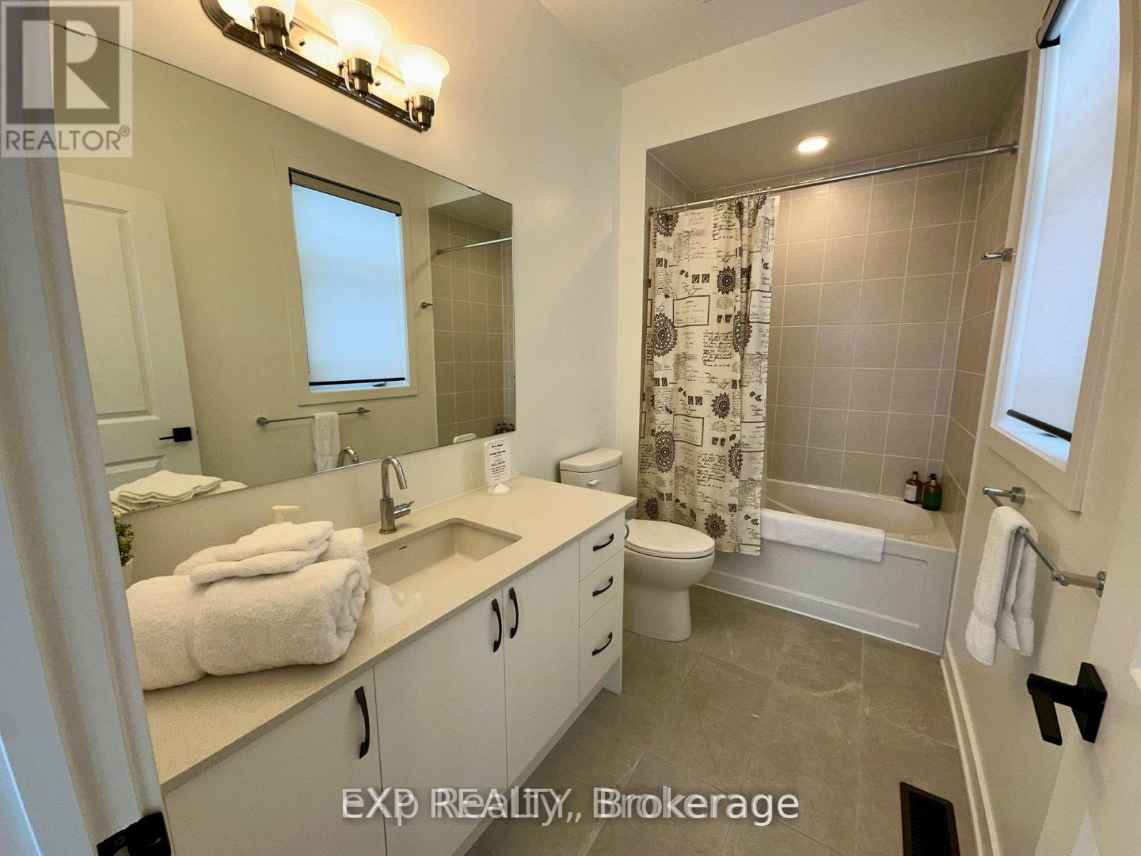 1017 Ridgeline Drive, Lake Of Bays, Ontario  P1J 2J6 - Photo 26 - X12148797