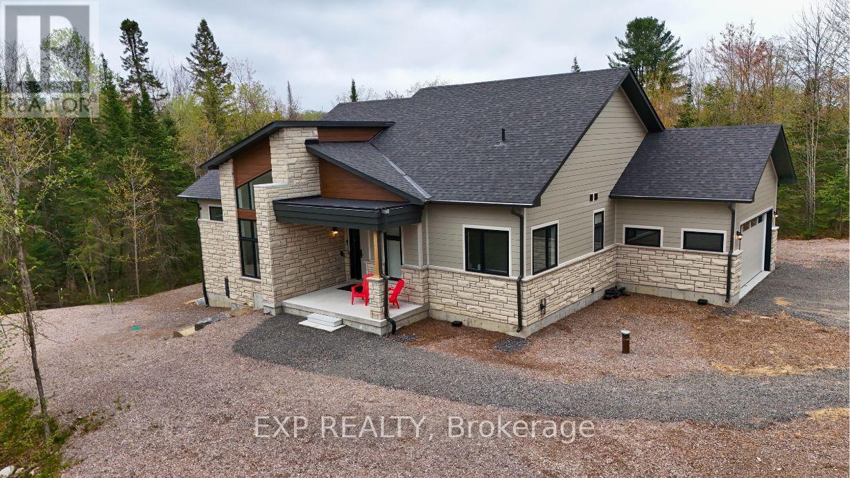 1017 Ridgeline Drive, Lake Of Bays (Franklin), Ontario  P1J 2J6 - Photo 40 - X12148797