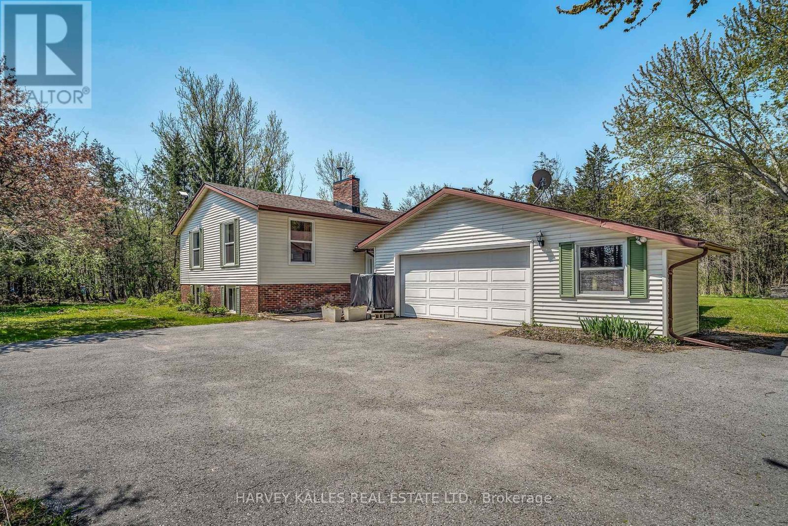 Property at 1207 COUNTY RD 9 ROAD image 5