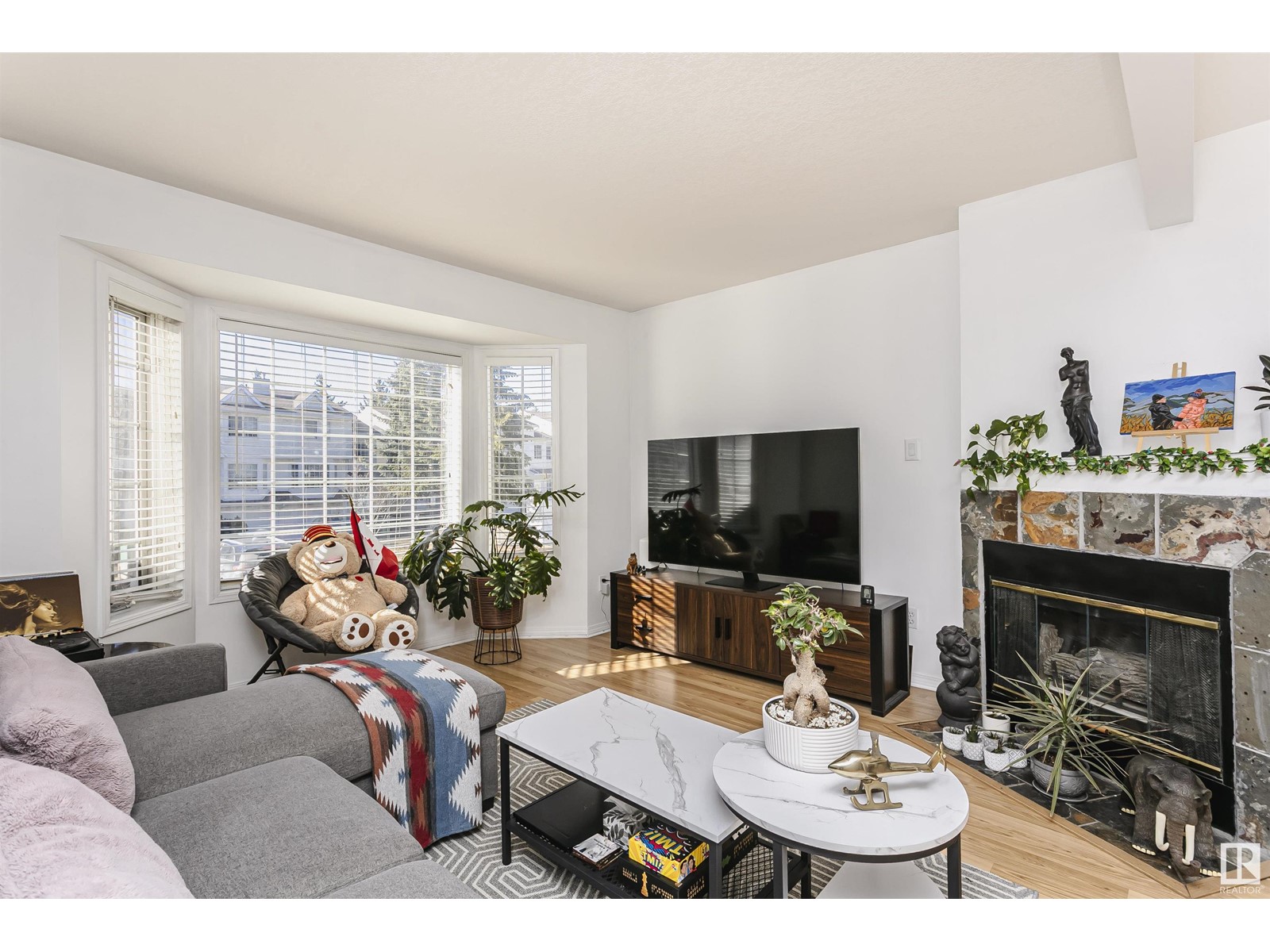 Property at 9775 176 ST NW image 1
