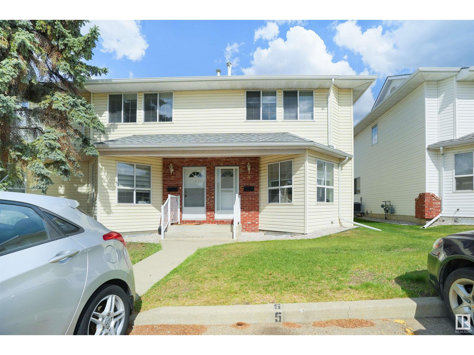 Property at #5 1033 YOUVILLE DR W NW image 1