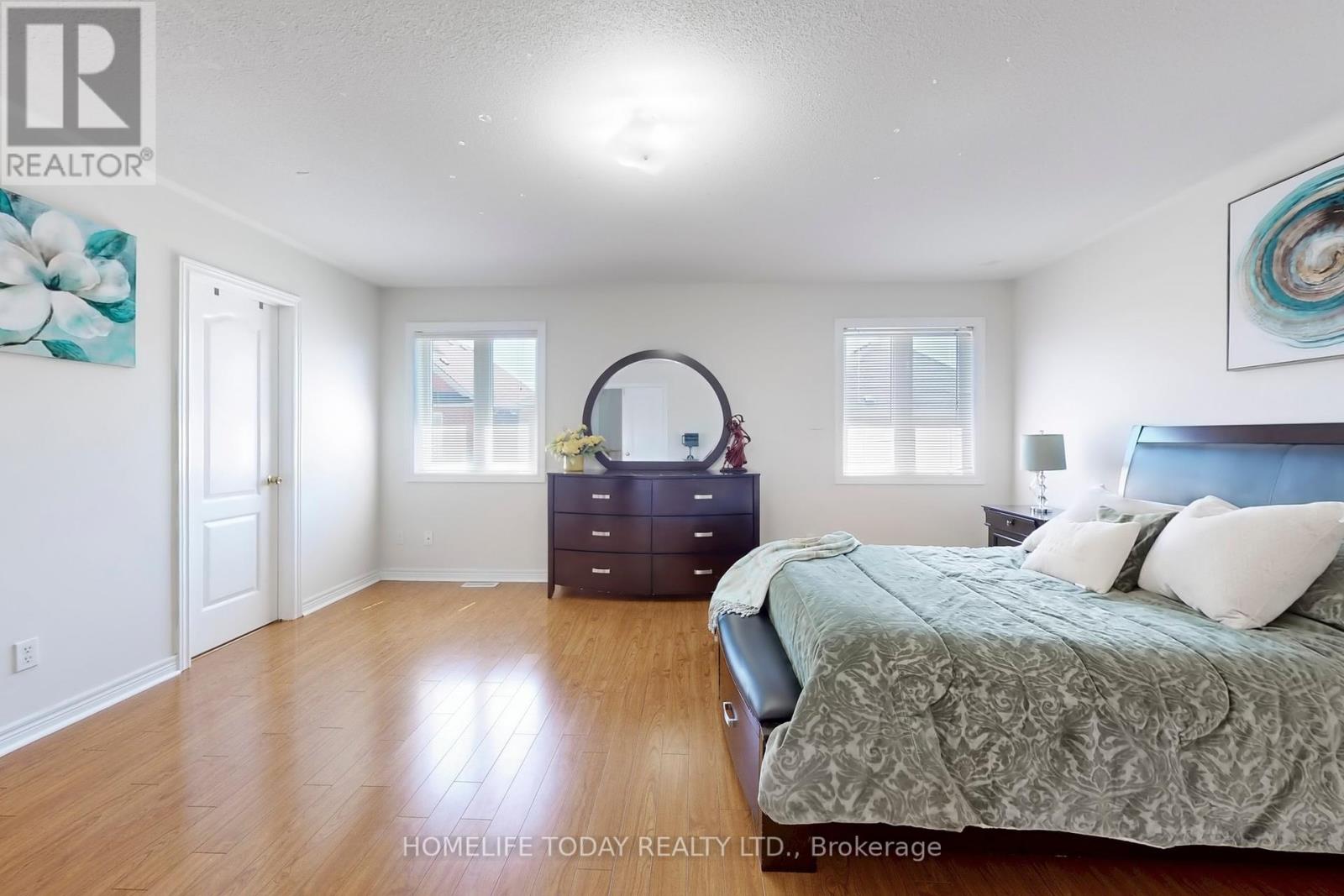 40 Oblate Crescent, Brampton, Ontario  L6Y 0L3 - Photo 29 - W12149130