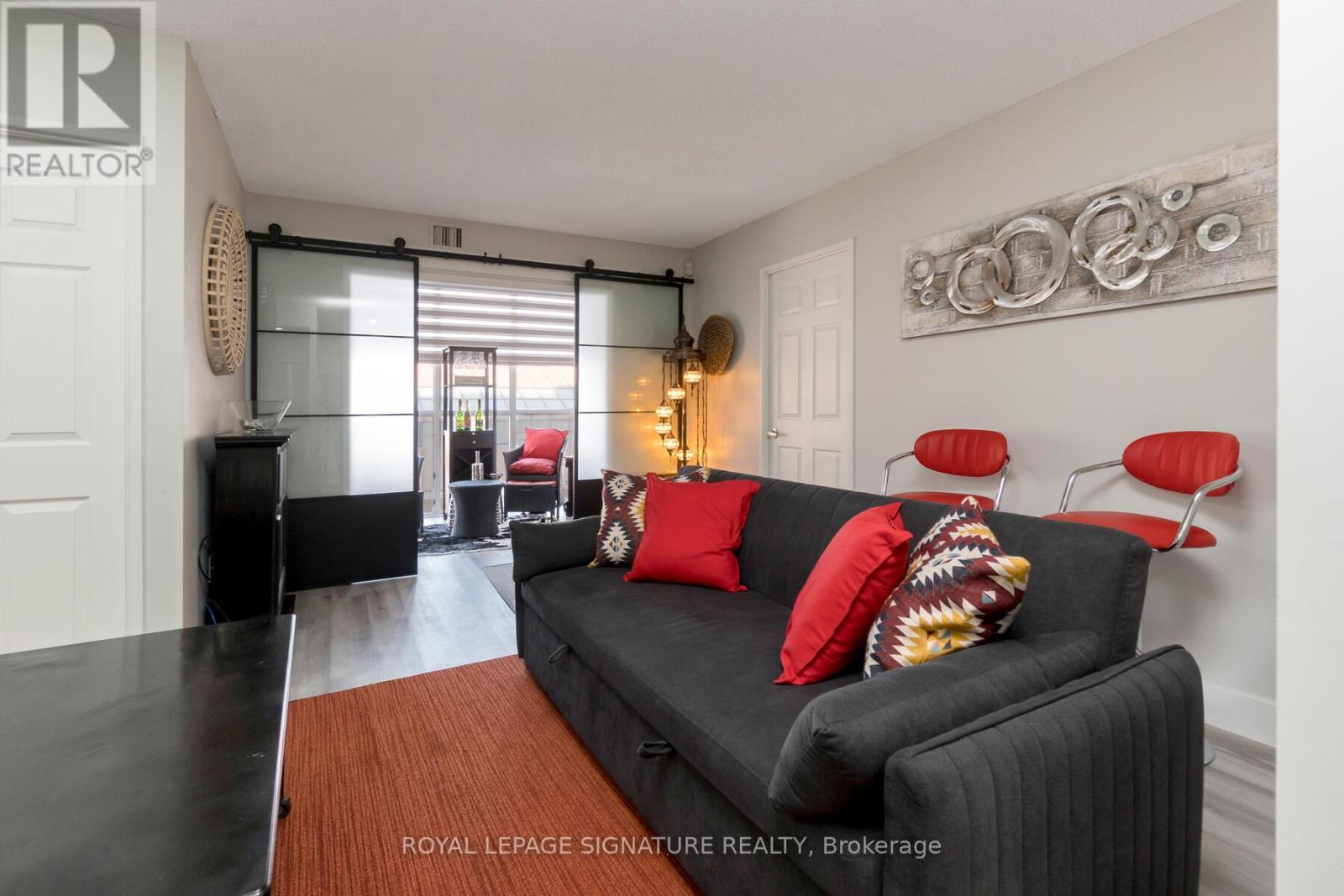 406 - 265 Enfield Place, Mississauga, Ontario  L5B 3Y7 - Photo 10 - W12149190