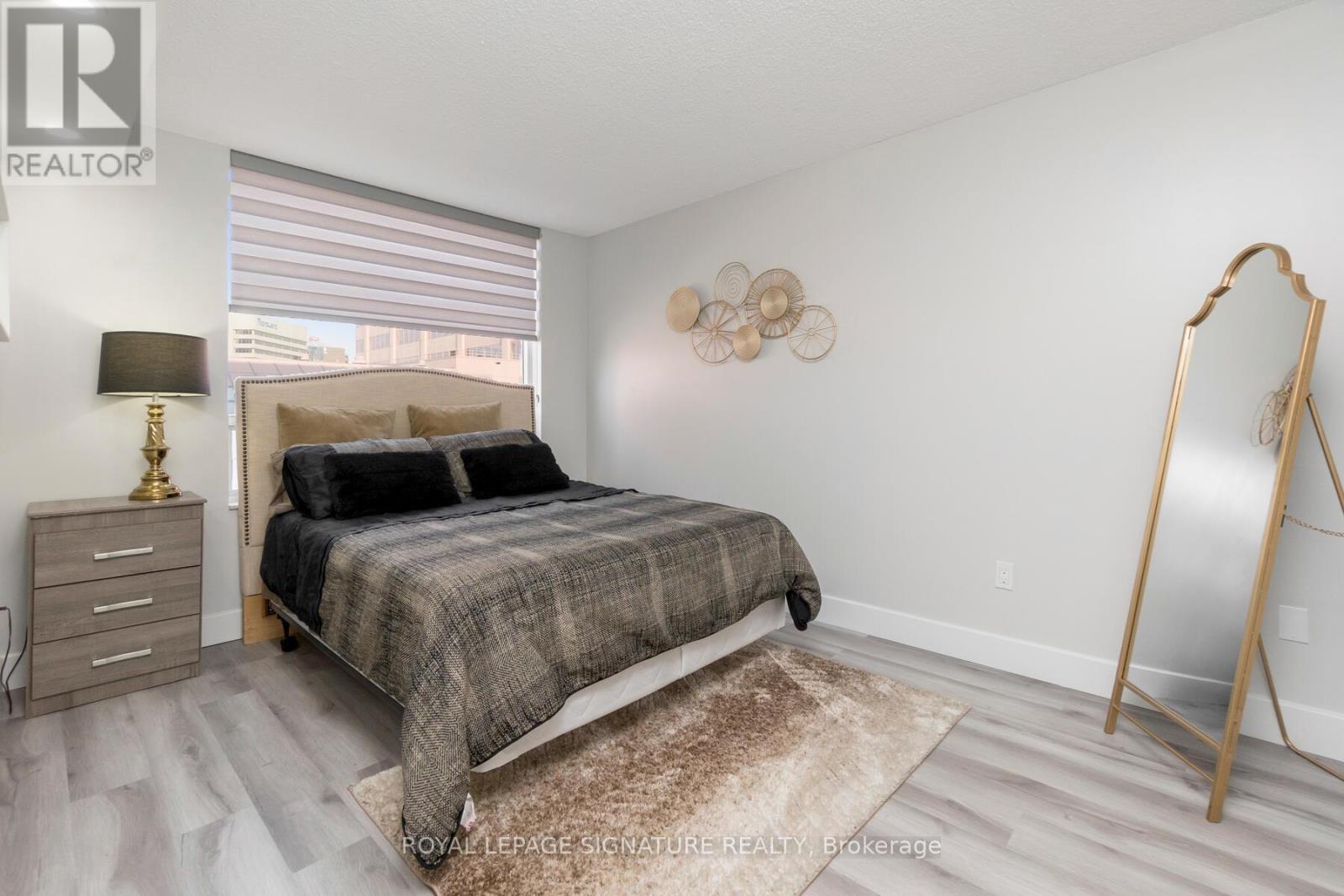 406 - 265 Enfield Place, Mississauga, Ontario  L5B 3Y7 - Photo 14 - W12149190