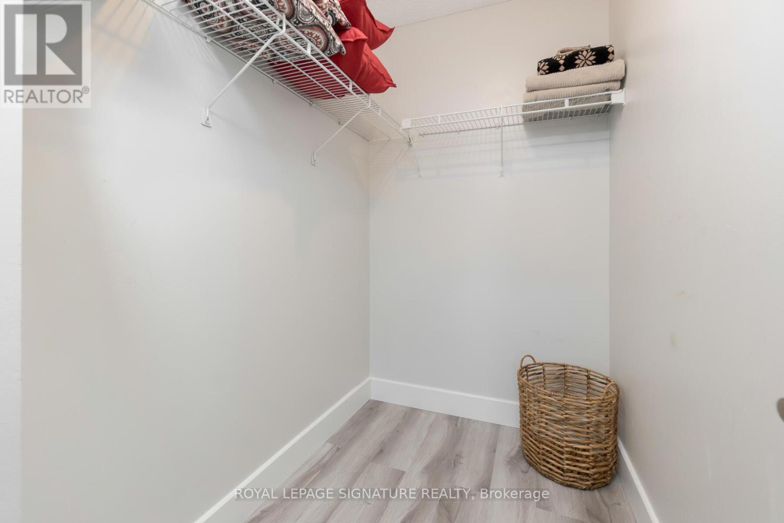 406 - 265 Enfield Place, Mississauga, Ontario  L5B 3Y7 - Photo 20 - W12149190