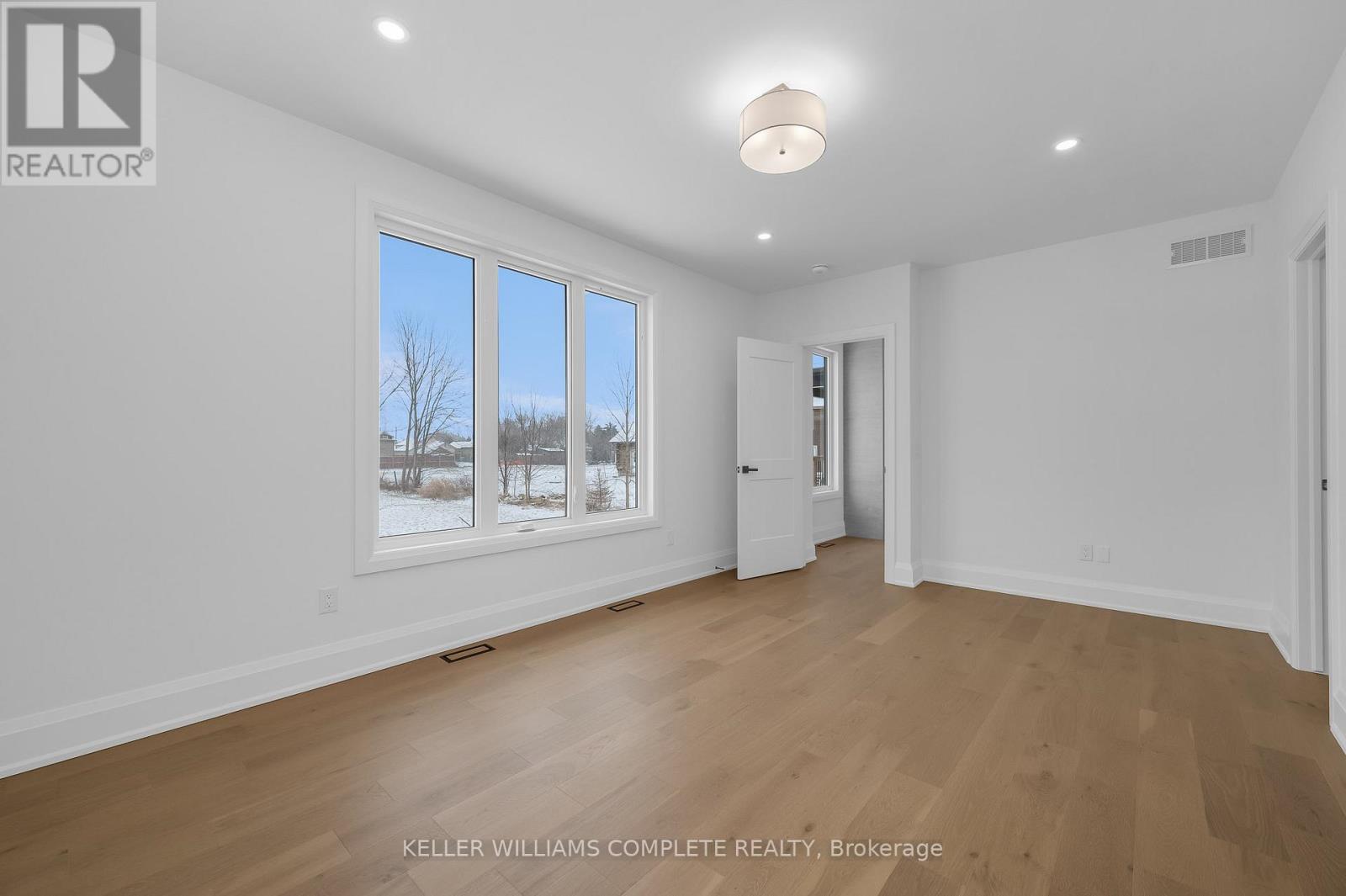 3643 Vosburgh Place, Lincoln, Ontario  L0R 1G0 - Photo 17 - X12149187