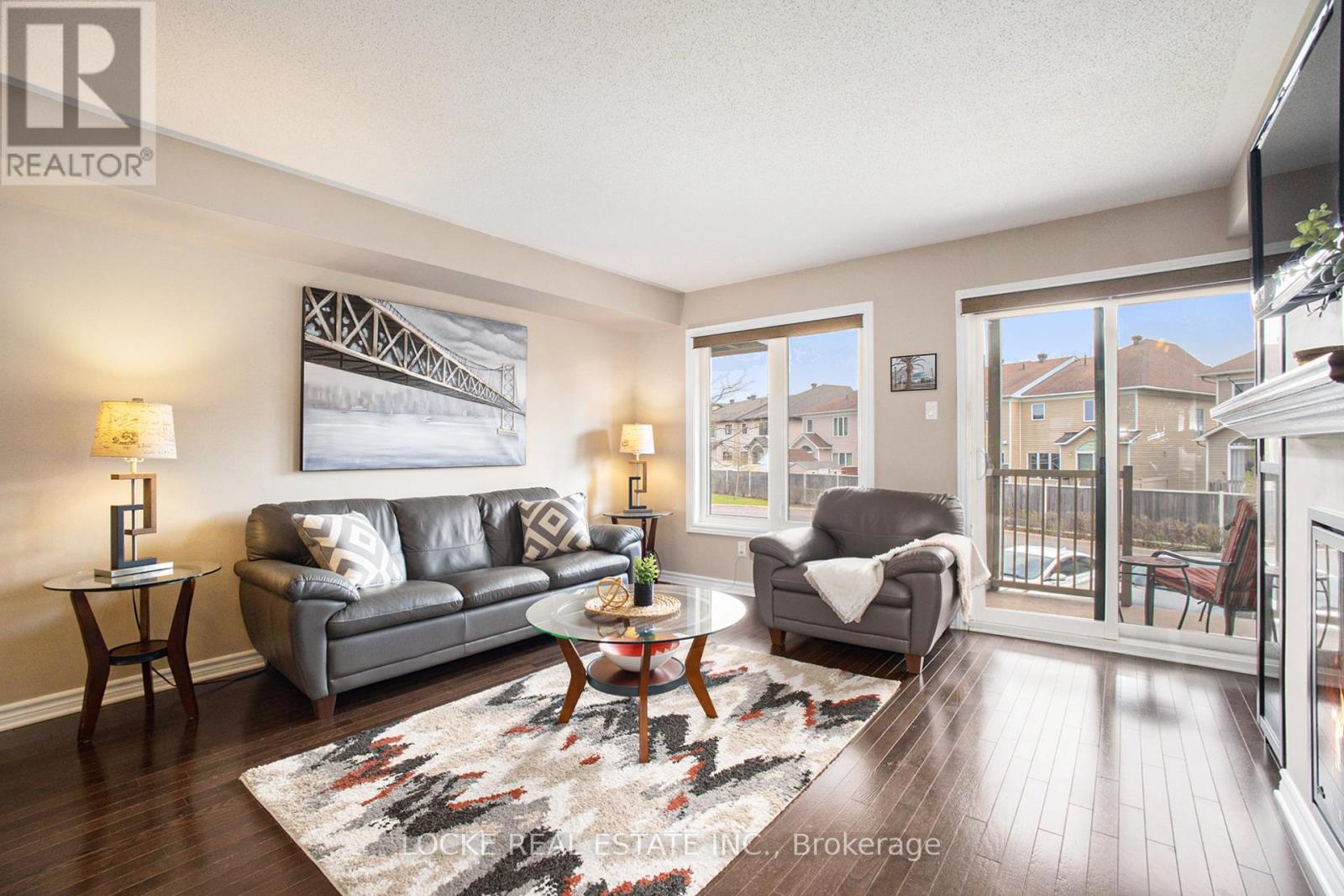 2411 Esprit Drive, Ottawa, Ontario  K4A 0T4 - Photo 4 - X12149204