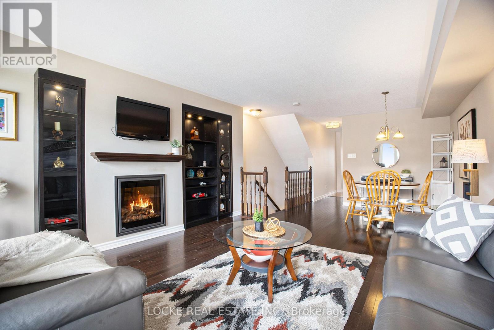 2411 Esprit Drive, Ottawa, Ontario  K4A 0T4 - Photo 8 - X12149204