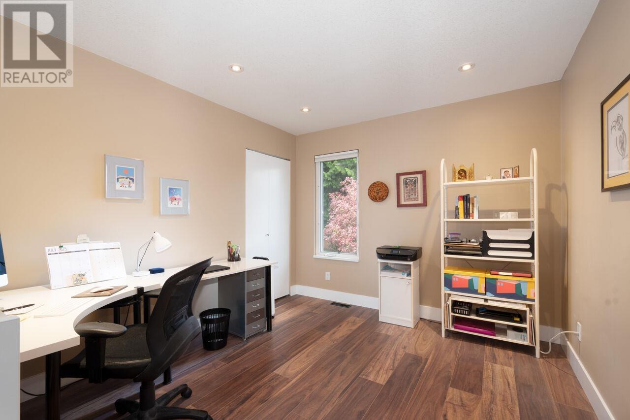 521 Chapman Avenue, Coquitlam, British Columbia  V3J 4A1 - Photo 22 - R3003098