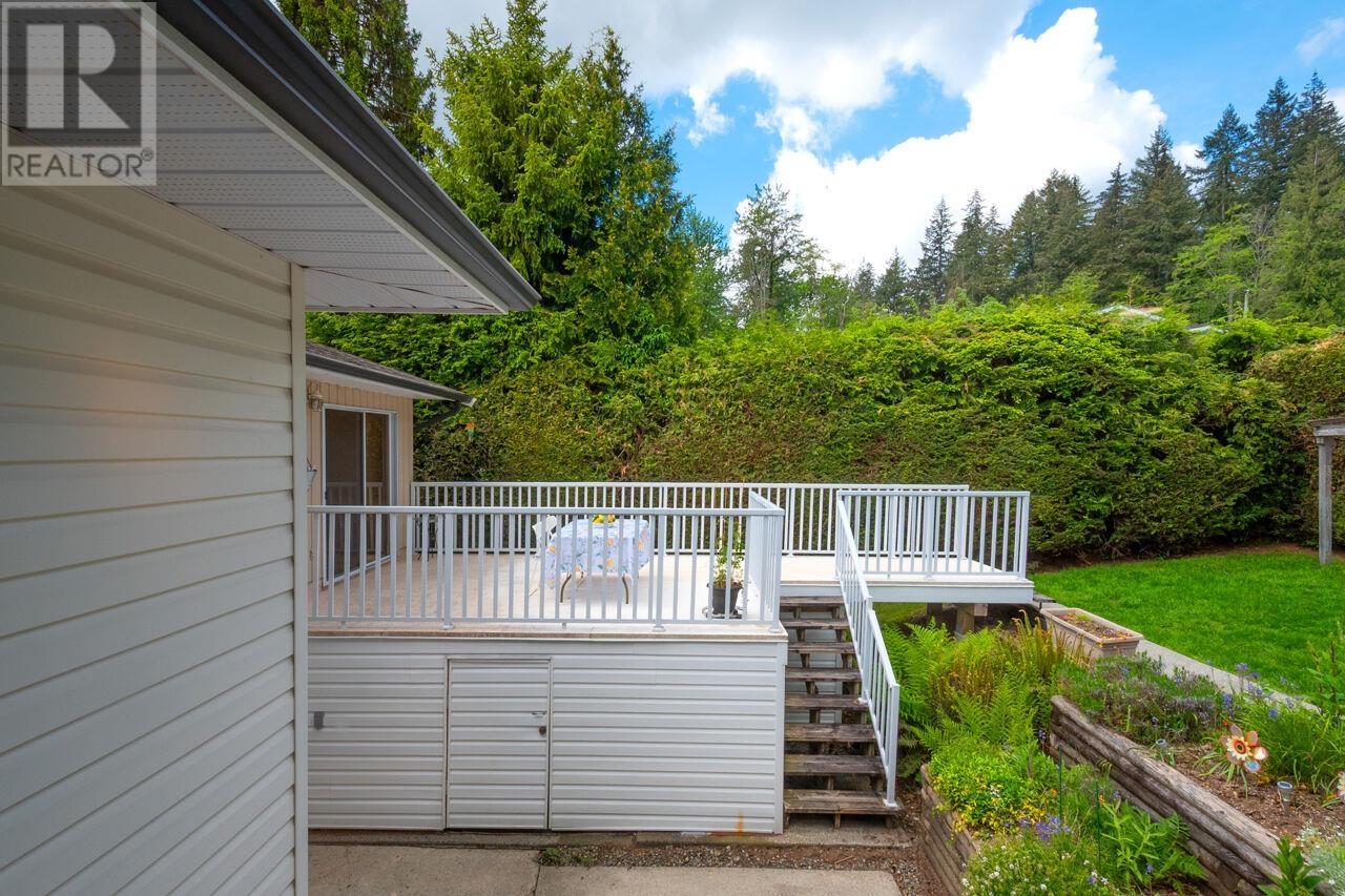 521 Chapman Avenue, Coquitlam, British Columbia  V3J 4A1 - Photo 39 - R3003098