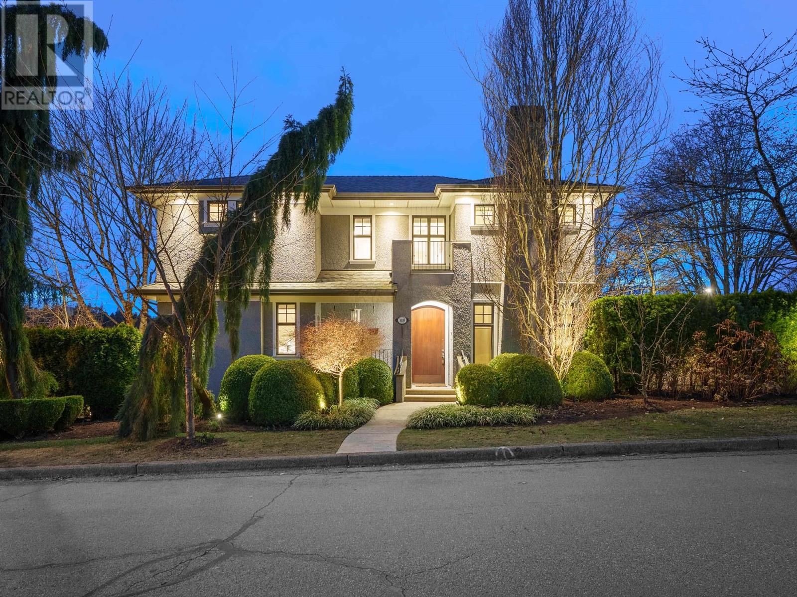 3039 Courtenay Street, Vancouver, British Columbia  V6R 3X8 - Photo 1 - R3003129