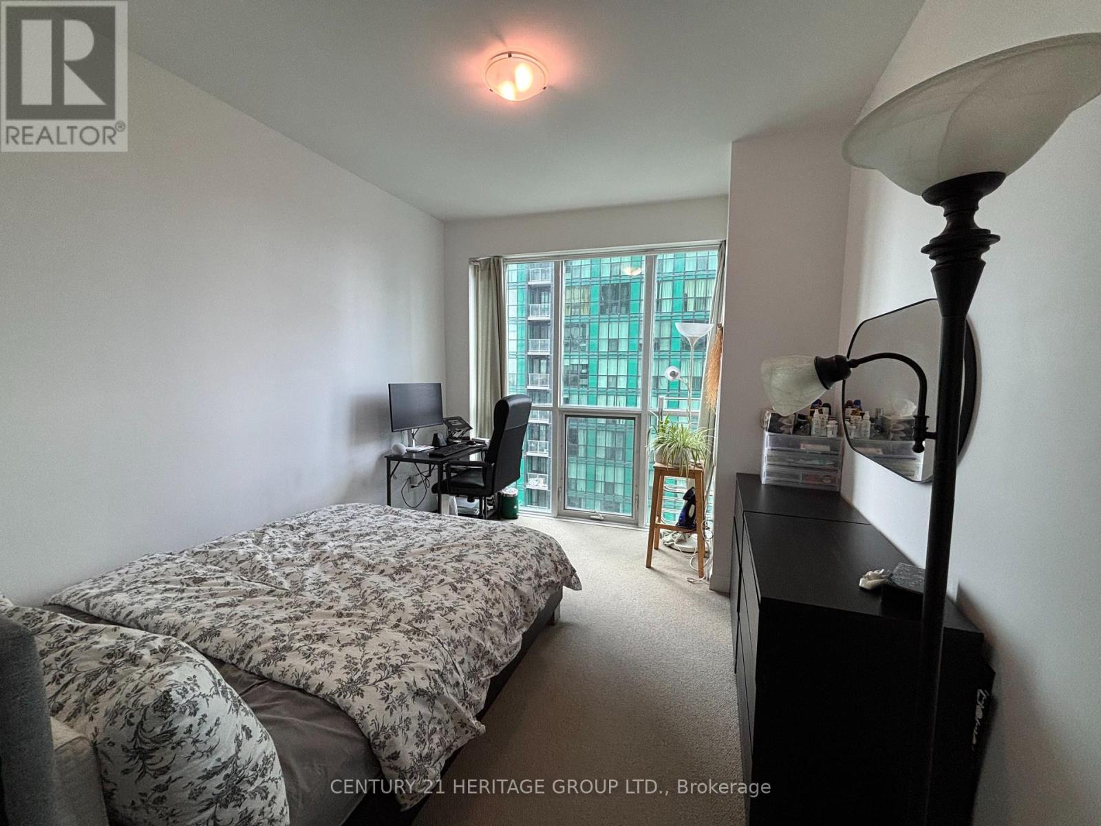 2406 - 9 Bogert Avenue, Toronto, Ontario  M2N 0H3 - Photo 8 - C12149203