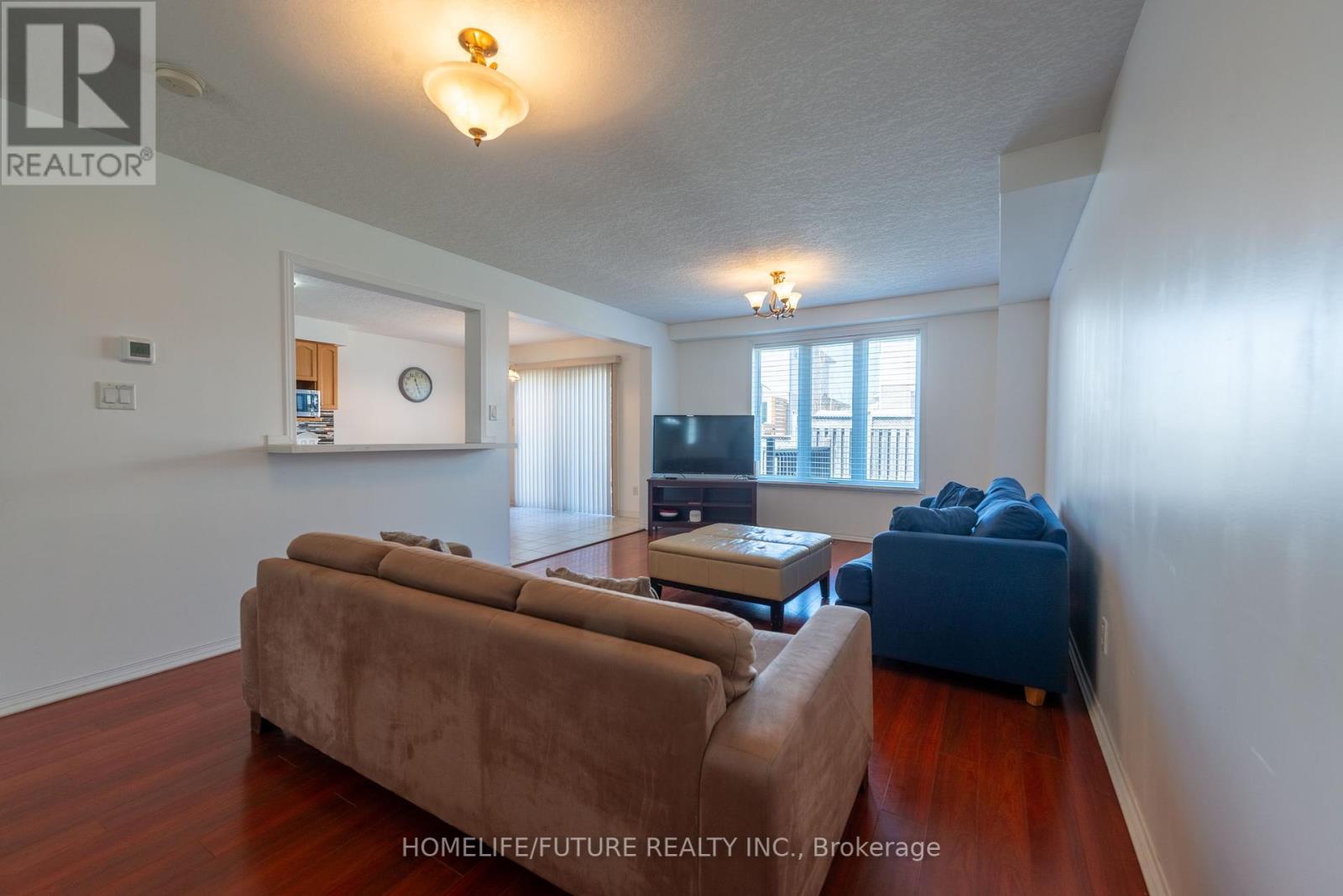 264 Holbeach Court, Waterloo, Ontario  N2J 4Y7 - Photo 13 - X12129056