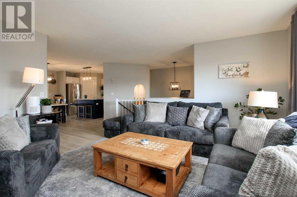 47 Keith Close, Red Deer, Alberta  T4P 3X5 - Photo 6 - A2216697