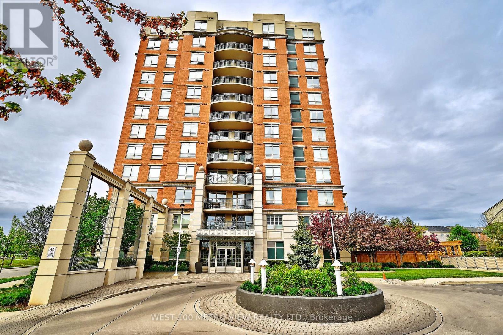 1104 - 2365 CENTRAL PARK DRIVE, Oakville, Ontario