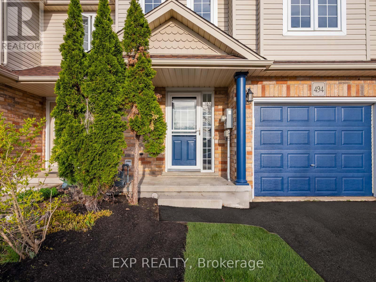 Property at 494 DOON DRIVE S image 2