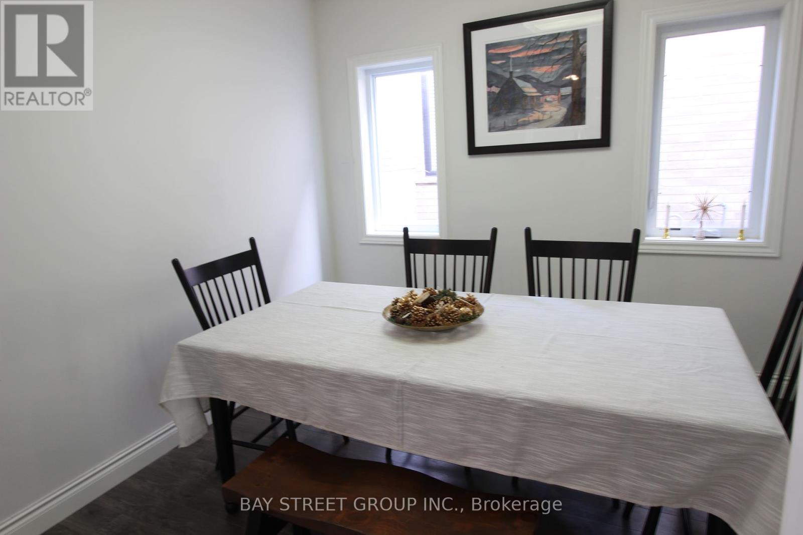 1111 Medway Park Drive, London North, Ontario  N6G 0G1 - Photo 16 - X12149213