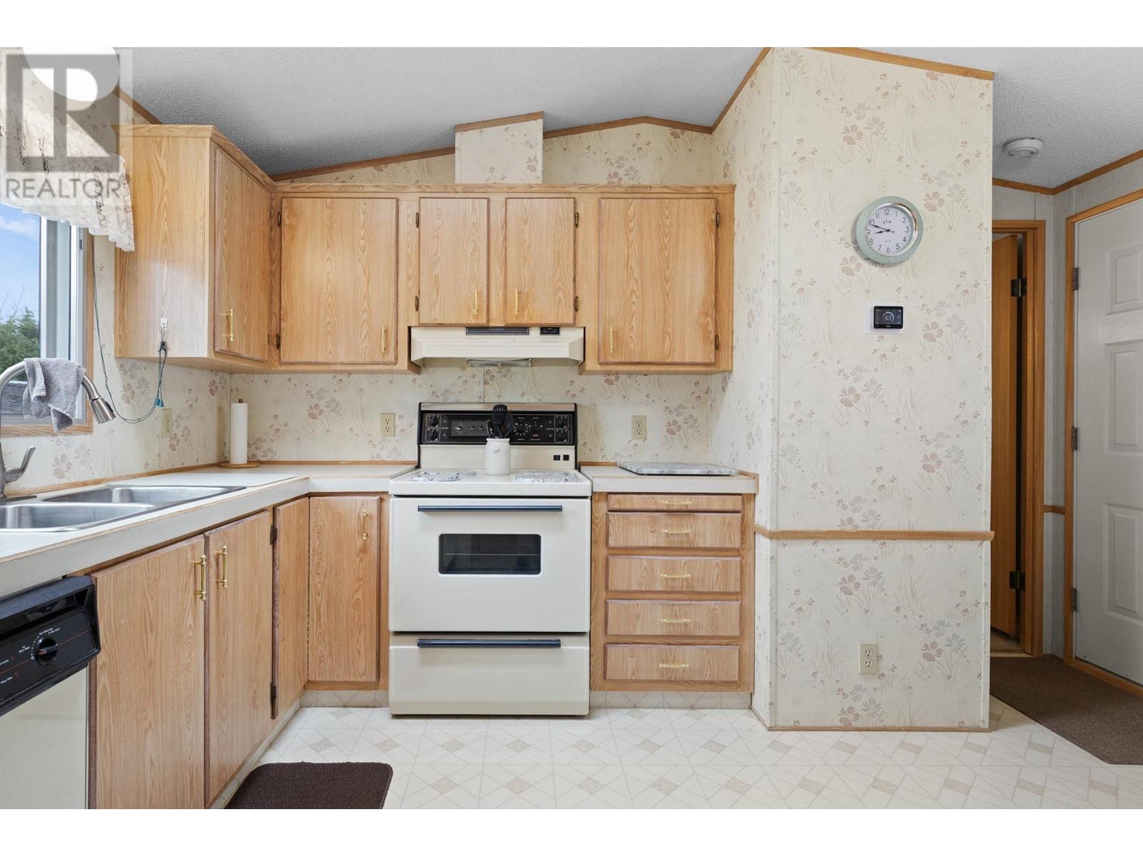 720 Commonwealth Road Unit# 218, Kelowna, British Columbia  V4V 1S2 - Photo 11 - 10347939