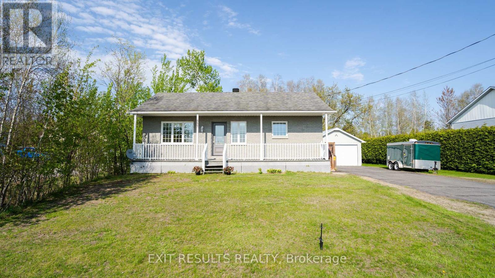 557 BOLT ROAD, Alfred and Plantagenet, Ontario