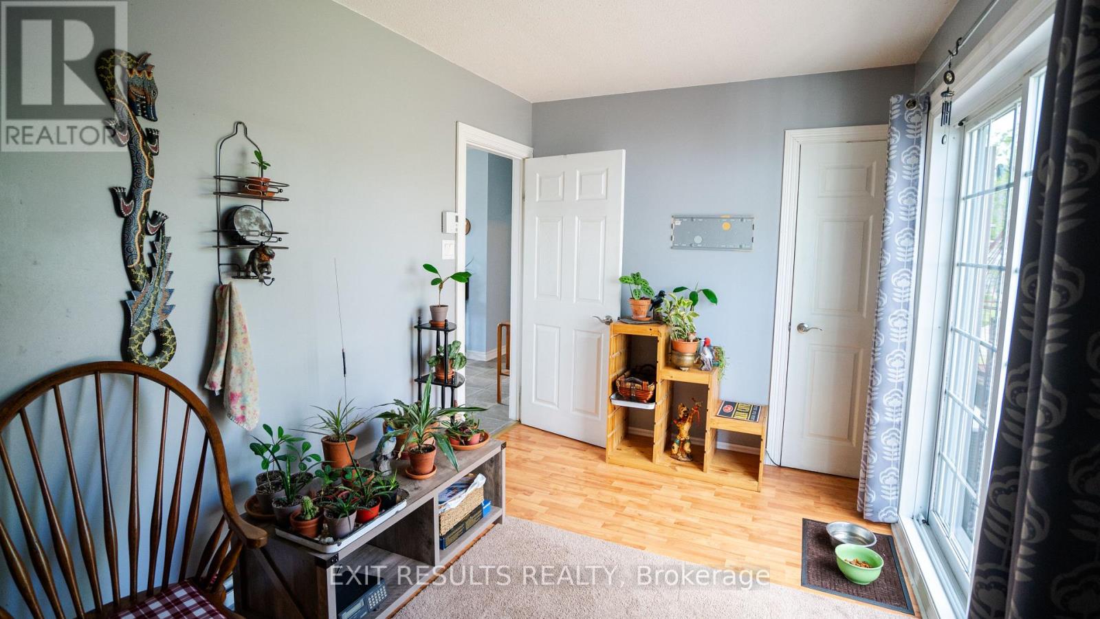 557 Bolt Road, Alfred And Plantagenet, Ontario  K0B 1A0 - Photo 9 - X12149231
