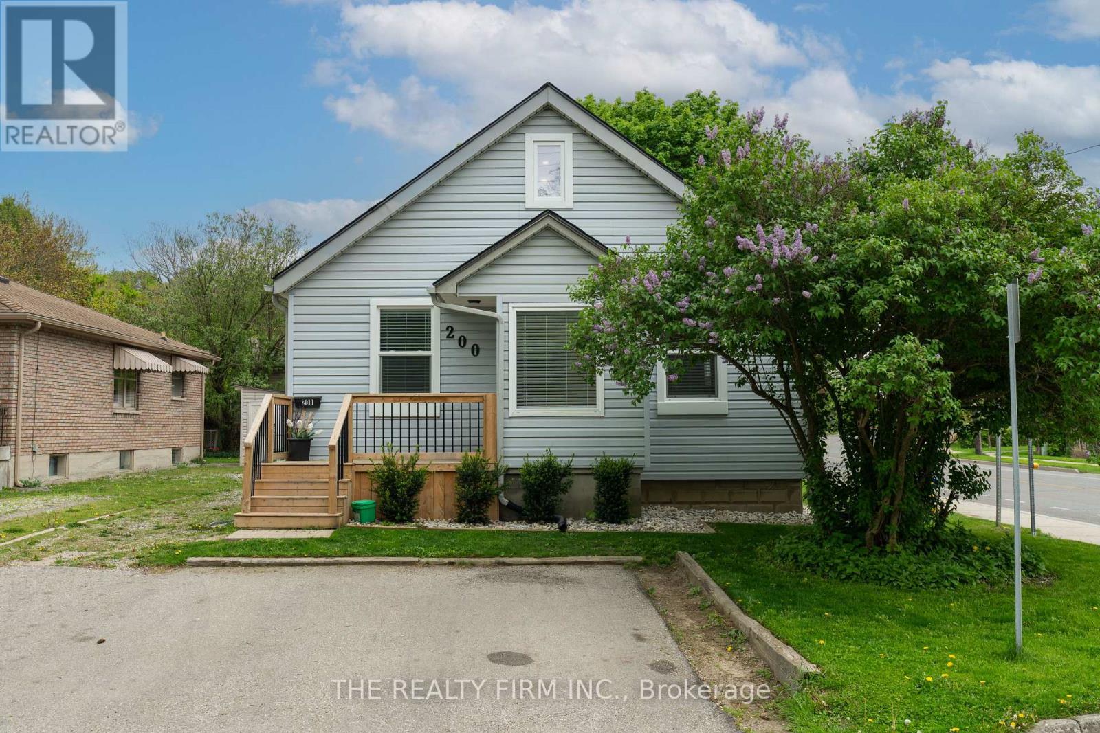 200 EDINBURGH STREET, London North, Ontario