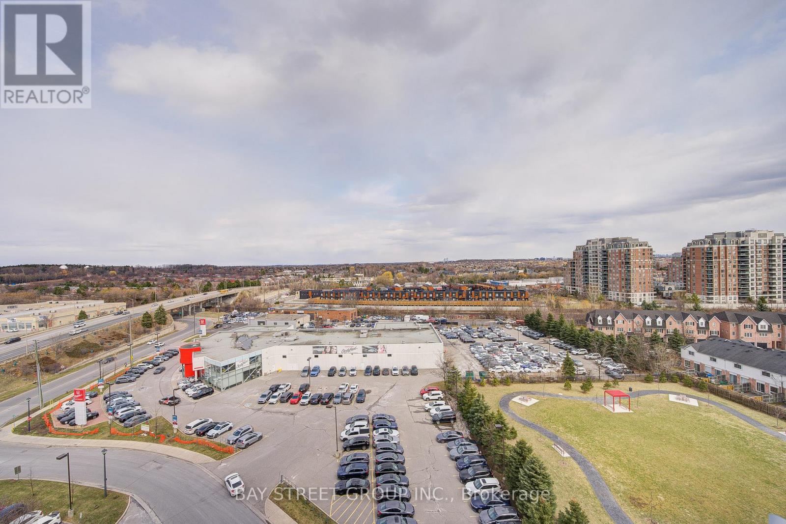 Ne1002 - 9205 Yonge Street, Richmond Hill, Ontario  L4C 1V5 - Photo 26 - N12149206