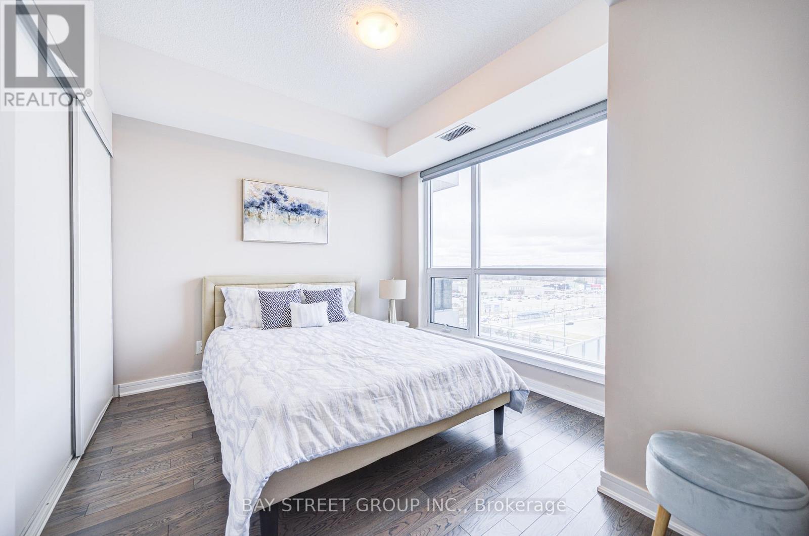 Ne1002 - 9205 Yonge Street, Richmond Hill, Ontario  L4C 1V5 - Photo 15 - N12149206