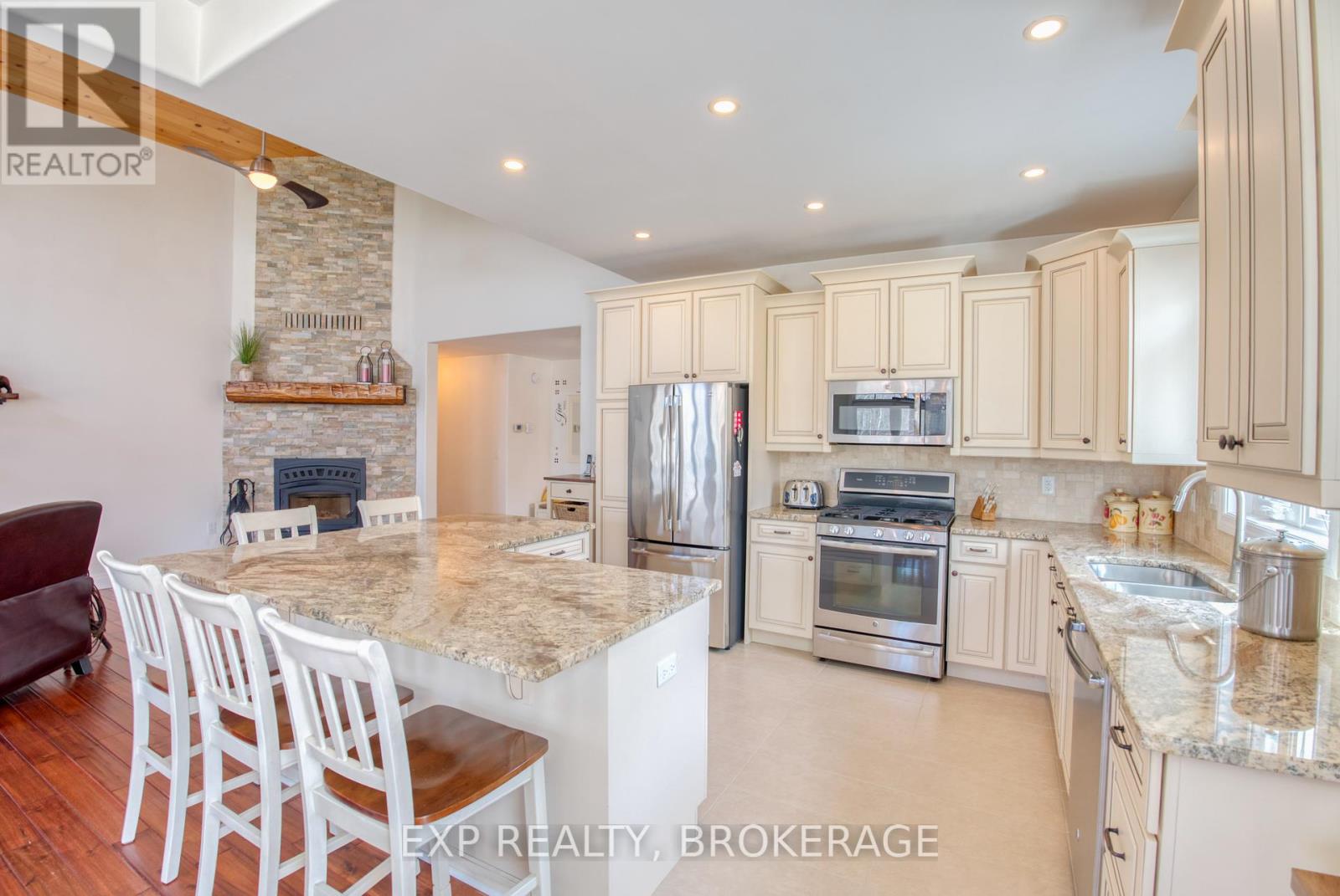 173 Castle Rock Lane, Stone Mills, Ontario  K0K 3G0 - Photo 16 - X12117875