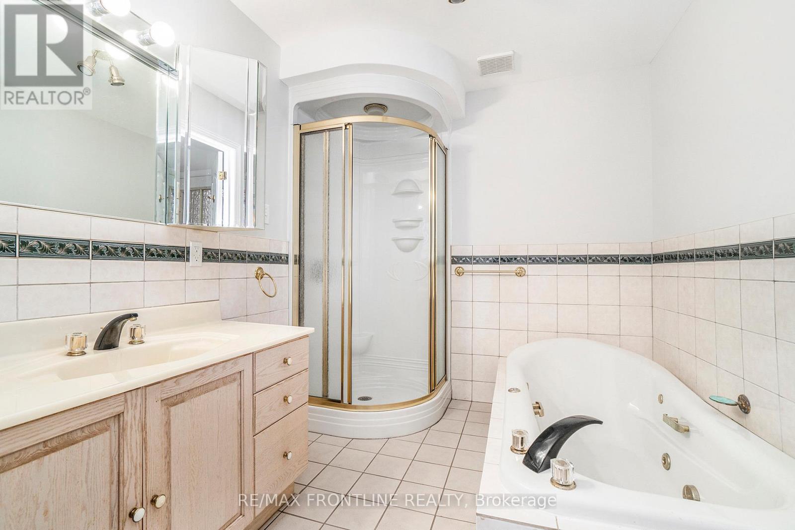 436 Miners Point, Tay Valley, Ontario  K7H 3C5 - Photo 17 - X12060099