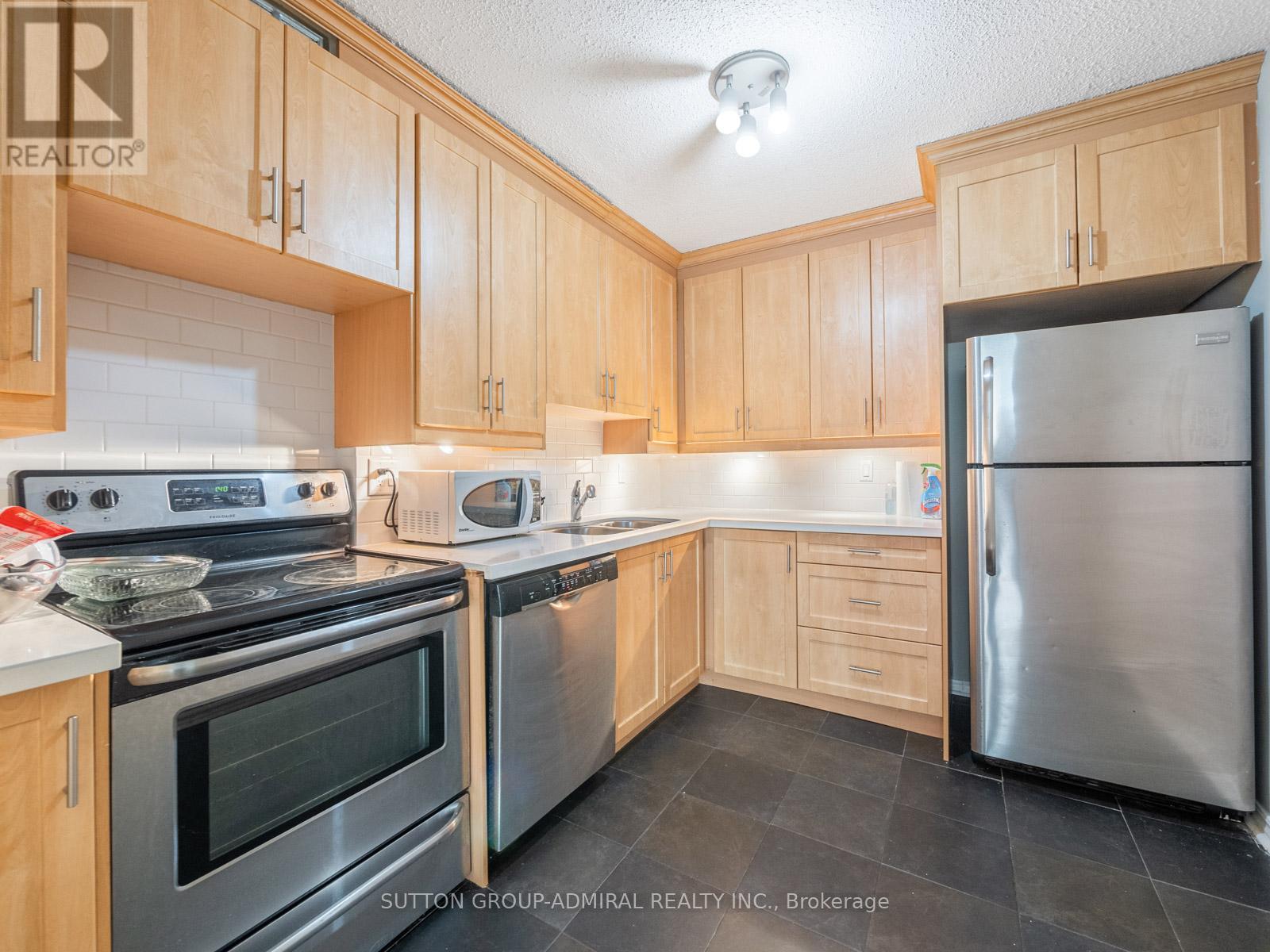 302 - 212 St George Street, Toronto, Ontario  M5R 2N5 - Photo 11 - C12149243