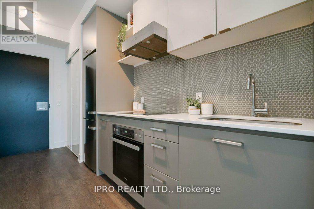 1205 - 11 Lillian Street, Toronto, Ontario  M4S 0C3 - Photo 11 - C12149244