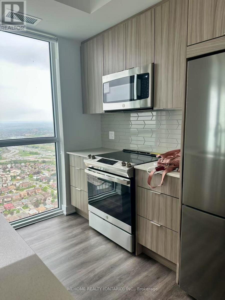 4606 - 430 Square One Drive, Mississauga, Ontario  L5B 0L6 - Photo 4 - W12146567