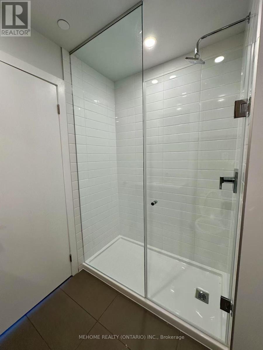4606 - 430 Square One Drive, Mississauga, Ontario  L5B 0L6 - Photo 11 - W12146567