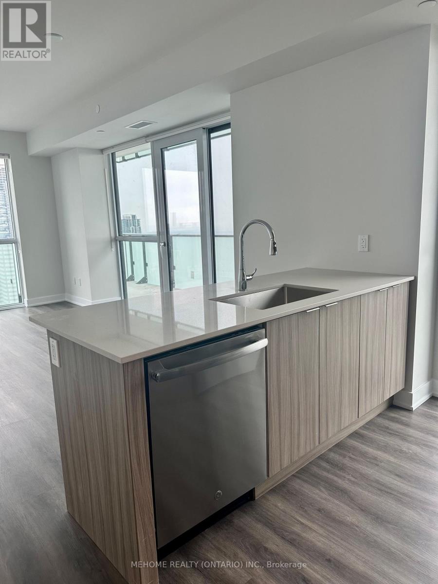 4606 - 430 Square One Drive, Mississauga, Ontario  L5B 0L6 - Photo 5 - W12146567