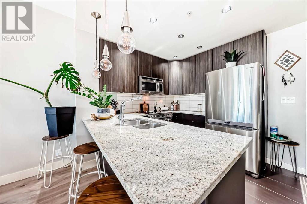 1204, 788 12 Avenue Sw, Calgary, Alberta  T2R 0H1 - Photo 7 - A2221371