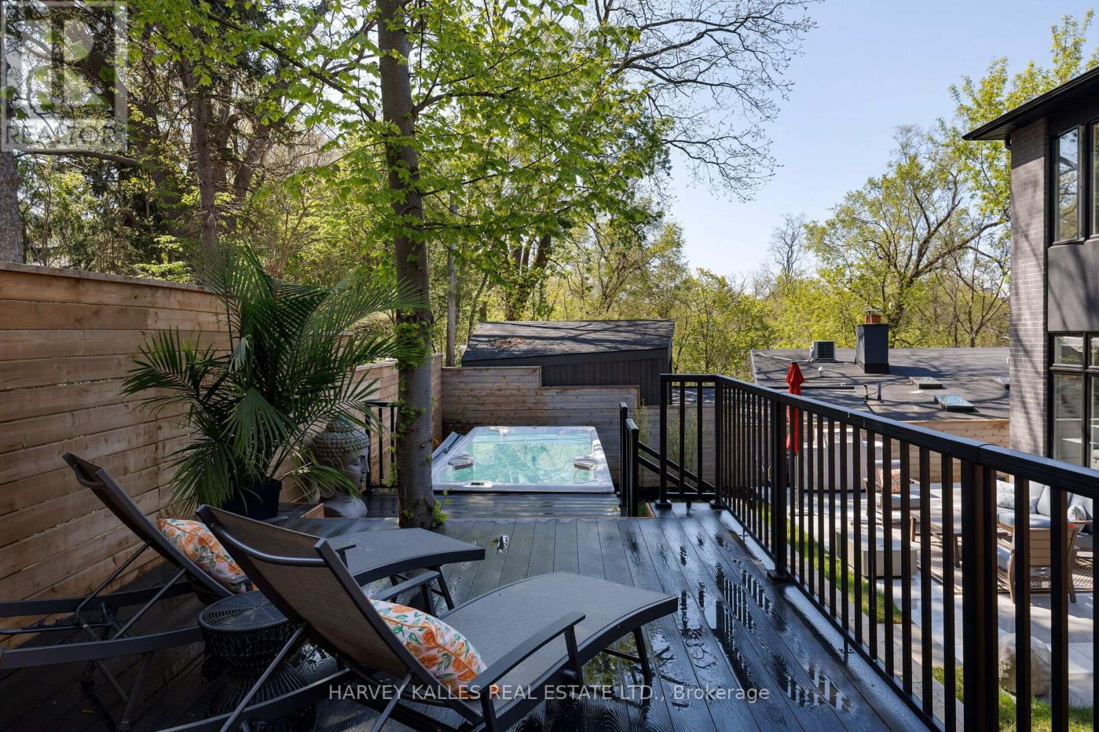 837 Royal York Road, Toronto, Ontario  M9Y 2V1 - Photo 23 - W12149232