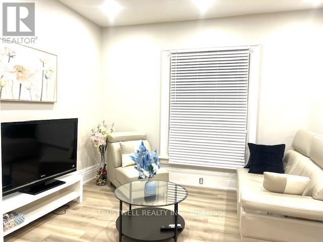 4440 Huron Street, Niagara Falls, Ontario  L2E 2G9 - Photo 11 - X12149253