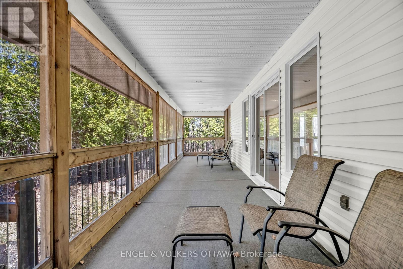 7359 Marcella Drive, Ottawa, Ontario  K4P 1P7 - Photo 24 - X12149270